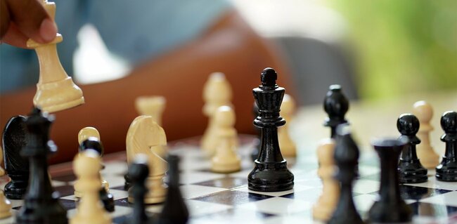 高盛和谷歌在棋盘上争夺“世界最佳”|《华尔街日报》钻石在线