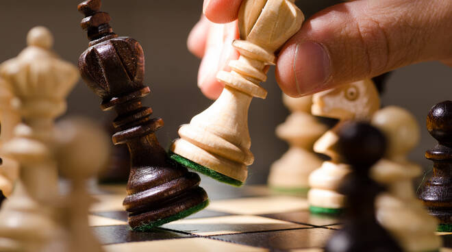 国际象棋日：7 月 20 日在切尔维亚举行同步比赛挑战赛