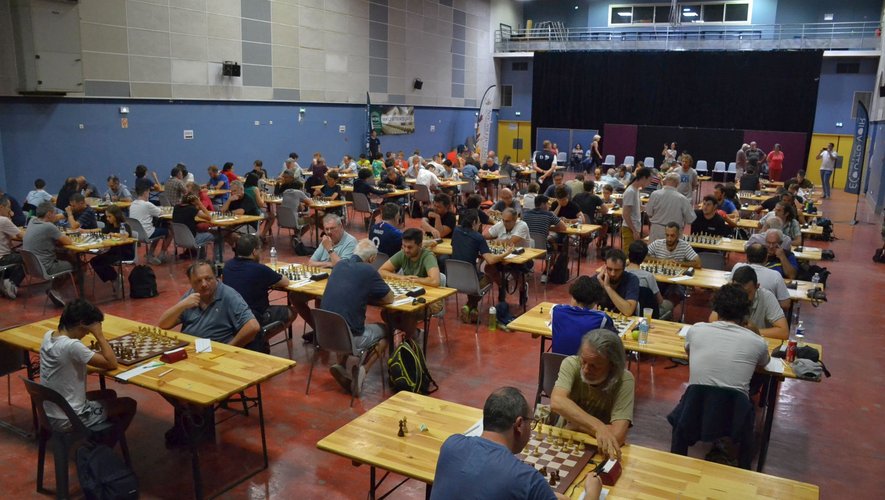 载入吉尼斯世界纪录的第30届国际象棋公开赛在圣阿弗里克开幕